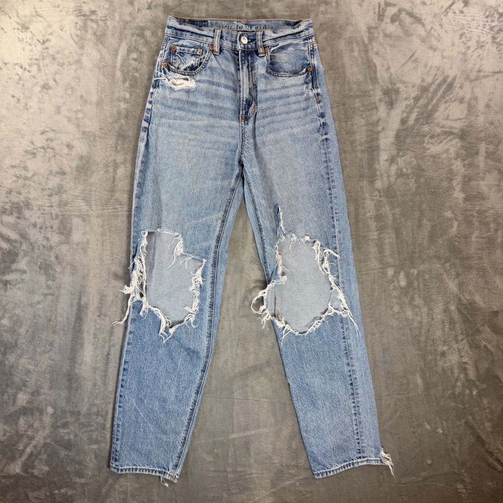 American Eagle High Rise Baggy Straight Jeans Women's 0 R Light Wash Distressed